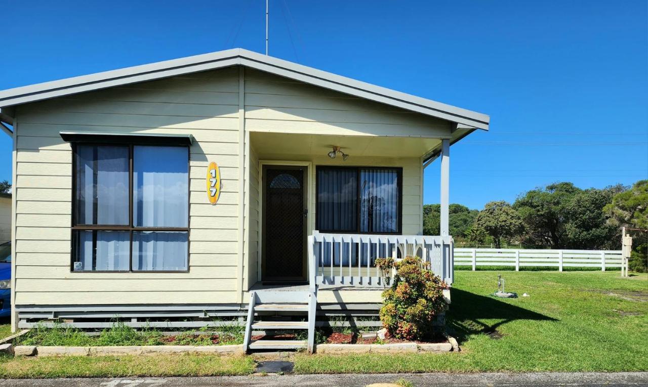 Surfrider Caravan Park Barrack Point Extérieur photo